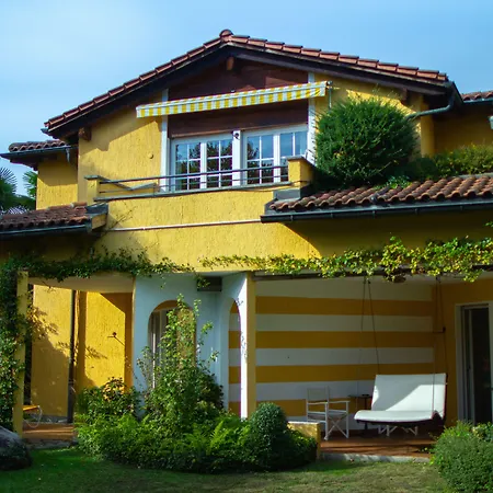 ألبيرجو لوسون فندق لوزون