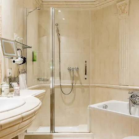 Albergo Losone Hotel 4*
