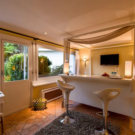 ألبيرجو لوسون 4* لوزون