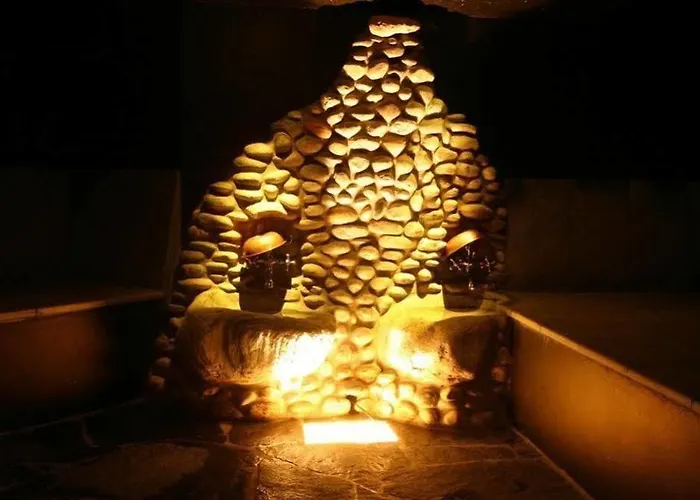 Hotel Albergo Losone 4*