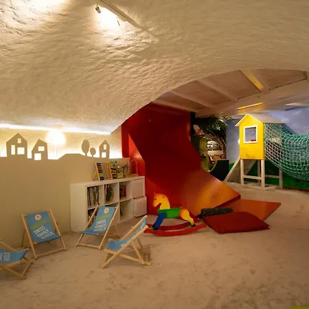 알베르고 호텔 로손