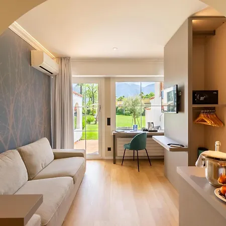 Albergo Losone Szálloda 4*
