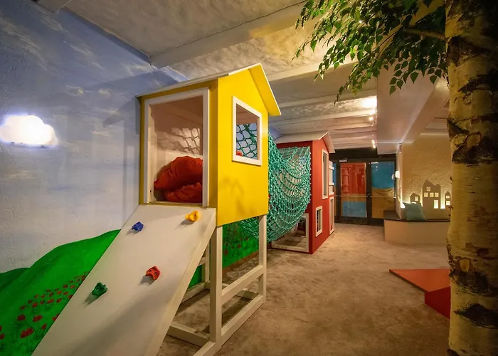 Albergo Losone Otel 4*