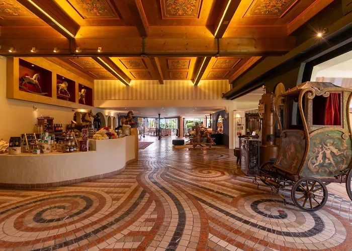 Albergo Losone Otel 4*